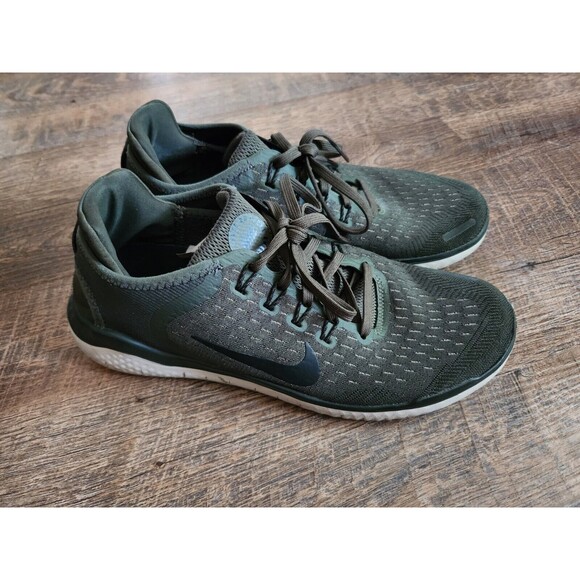Mens 7.5 Green Nike Running Sneakers - Picture 2 of 5